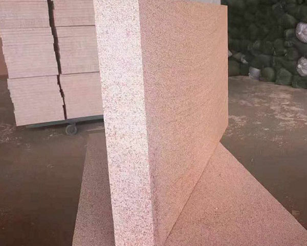 為何選擇聚氨酯巖棉板，這種產(chǎn)品有什么優(yōu)勢(shì)